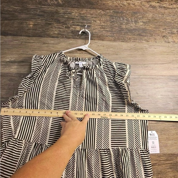 Time and Tru Black and Tan Striped Dress - Picture 7 of 12